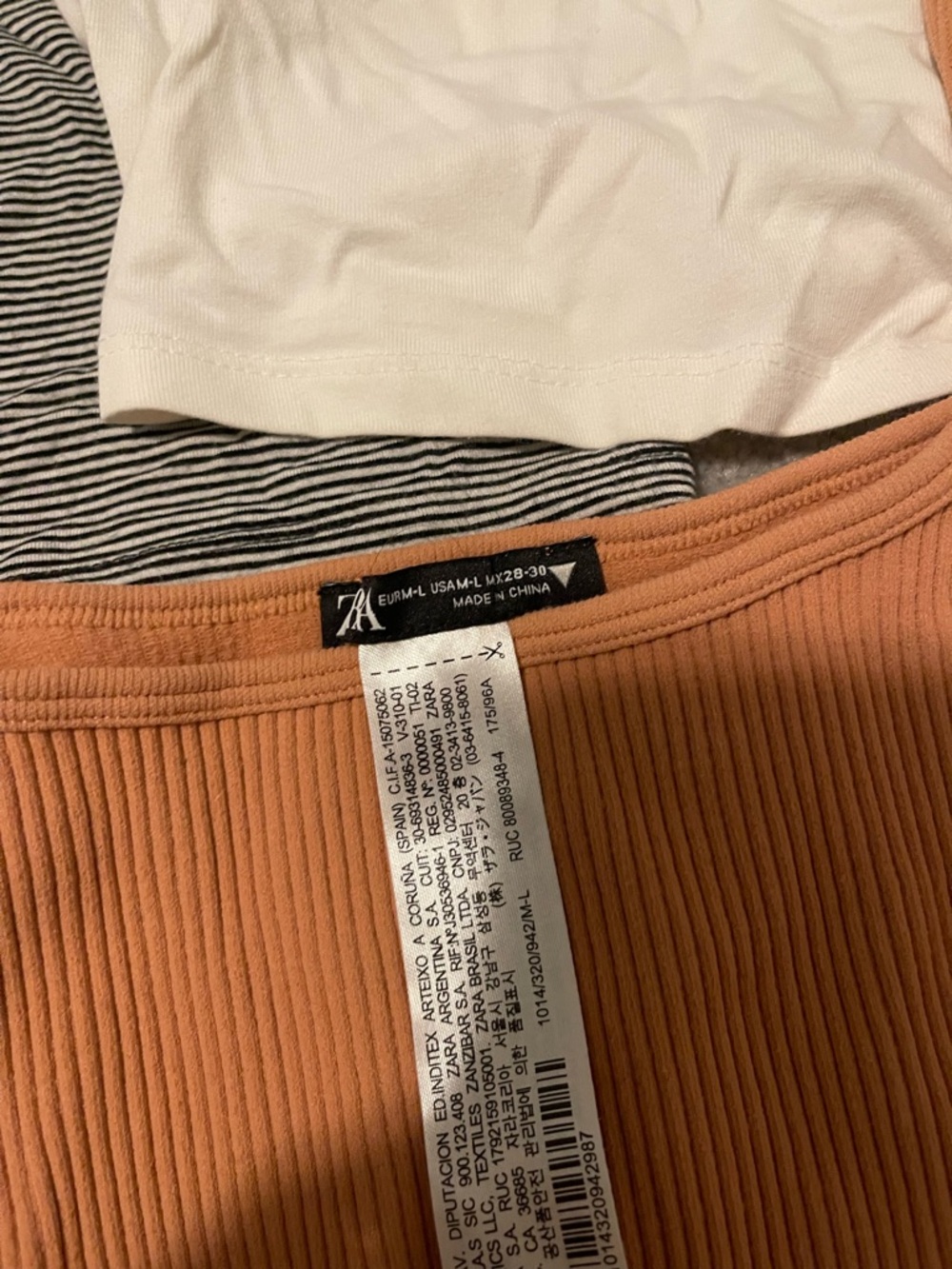 Tops Bundle - Picture 6 of 10